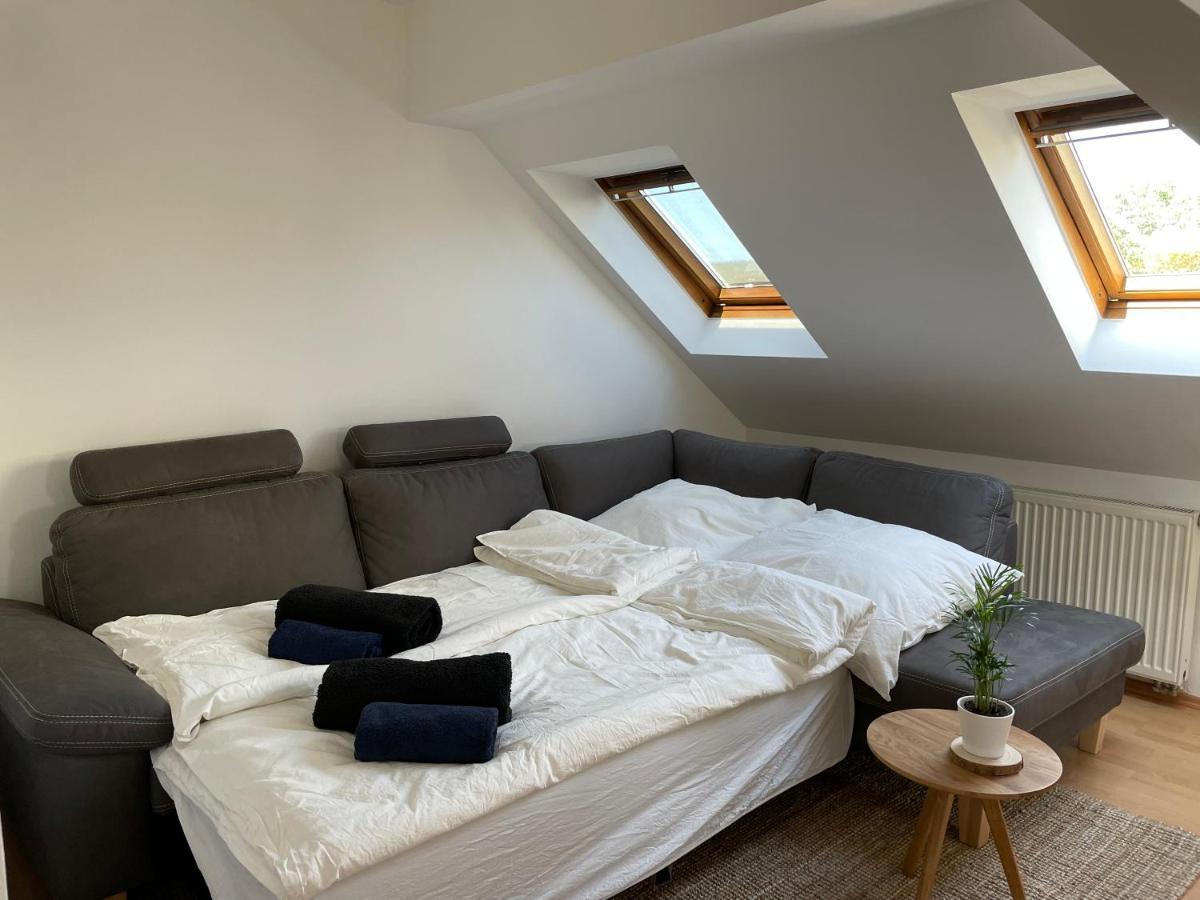 Appartamento Wohlfuehlen / Parkplatz / Bis 4 Personen / Kueche Dresda Esterno foto